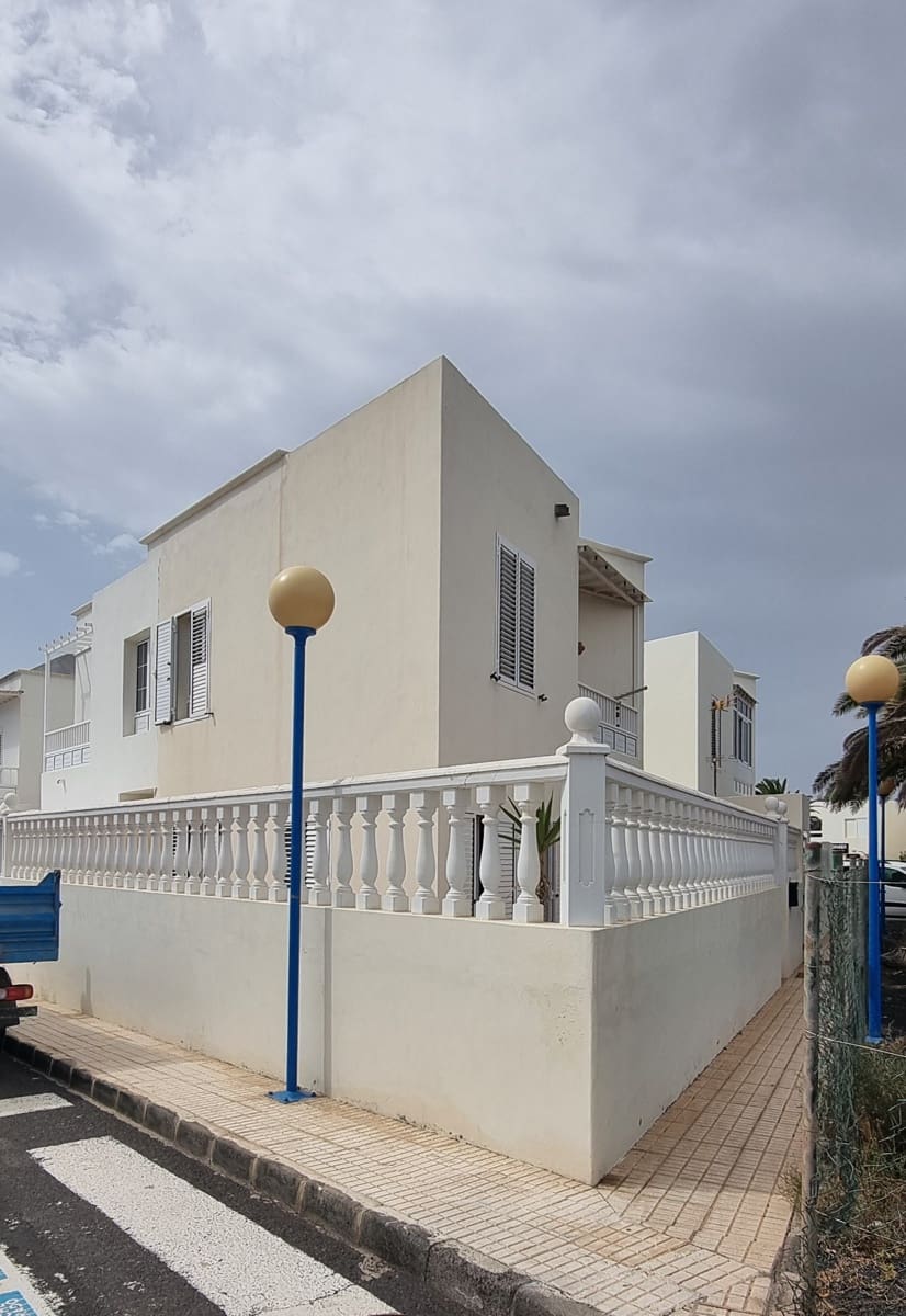 2 soveværelse Lejlighed til salg i Arrieta - € 285.000 (Ref: 9076954)