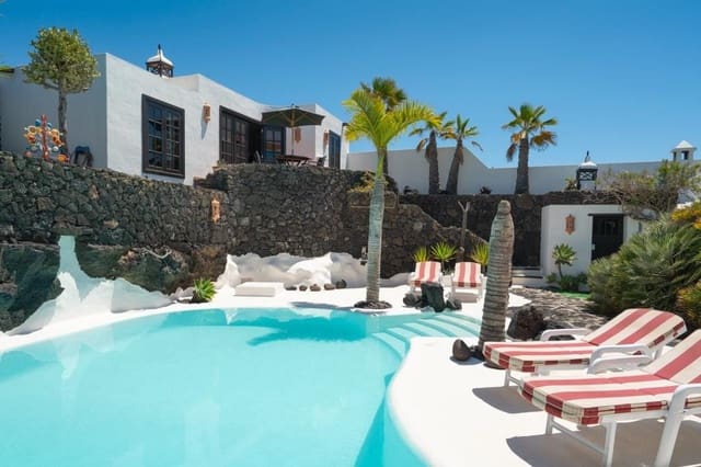 7 bedroom Finca/Country House for sale in Tahiche, Teguise with pool garage - € 1,690,000 (Ref: 9301777)
