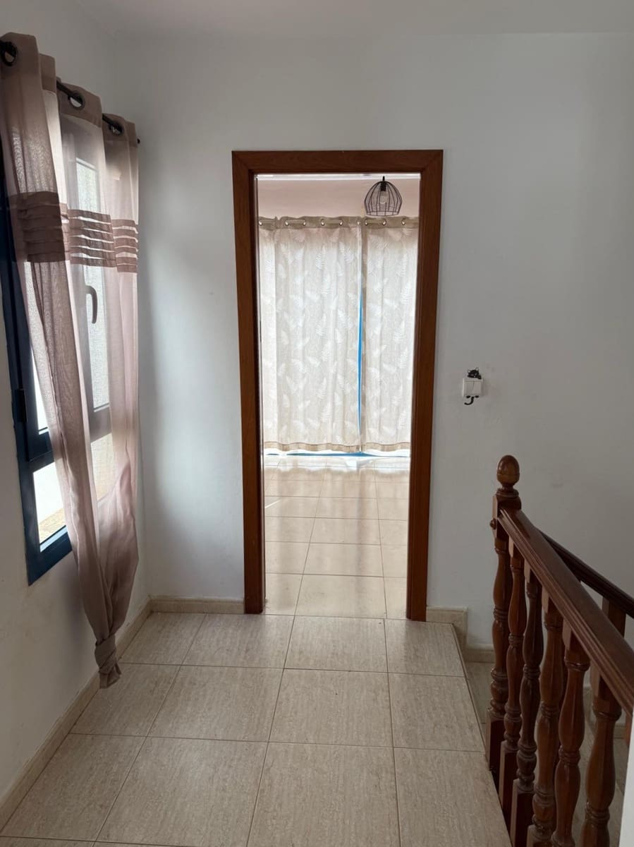 3 chambre Appartement à vendre à Costa Teguise avec garage - 275 000 € (Ref: 9343575)