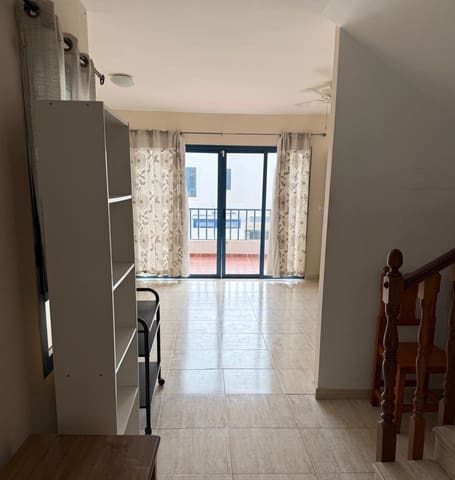 3 soveværelse Lejlighed til salg i Costa Teguise, Teguise med garage - € 275.000 (Ref: 9343575)