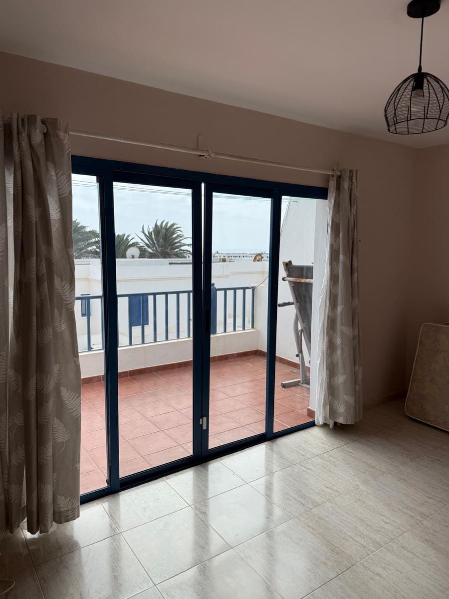 3 chambre Appartement à vendre à Costa Teguise avec garage - 275 000 € (Ref: 9343575)