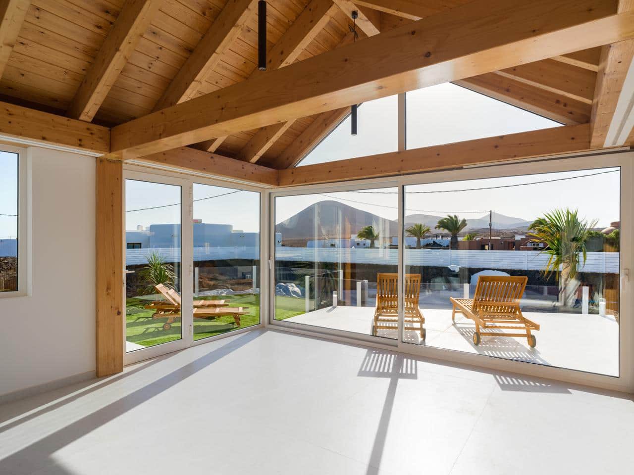 6 sovrum Villa till salu i Tahiche med pool garage - 2 400 000 € (Ref: 9343576)