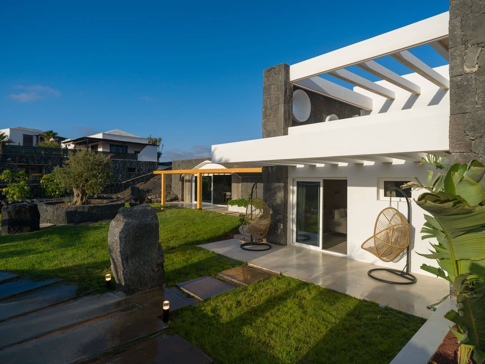 6 sovrum Villa till salu i Tahiche med pool garage - 2 400 000 € (Ref: 9343576)