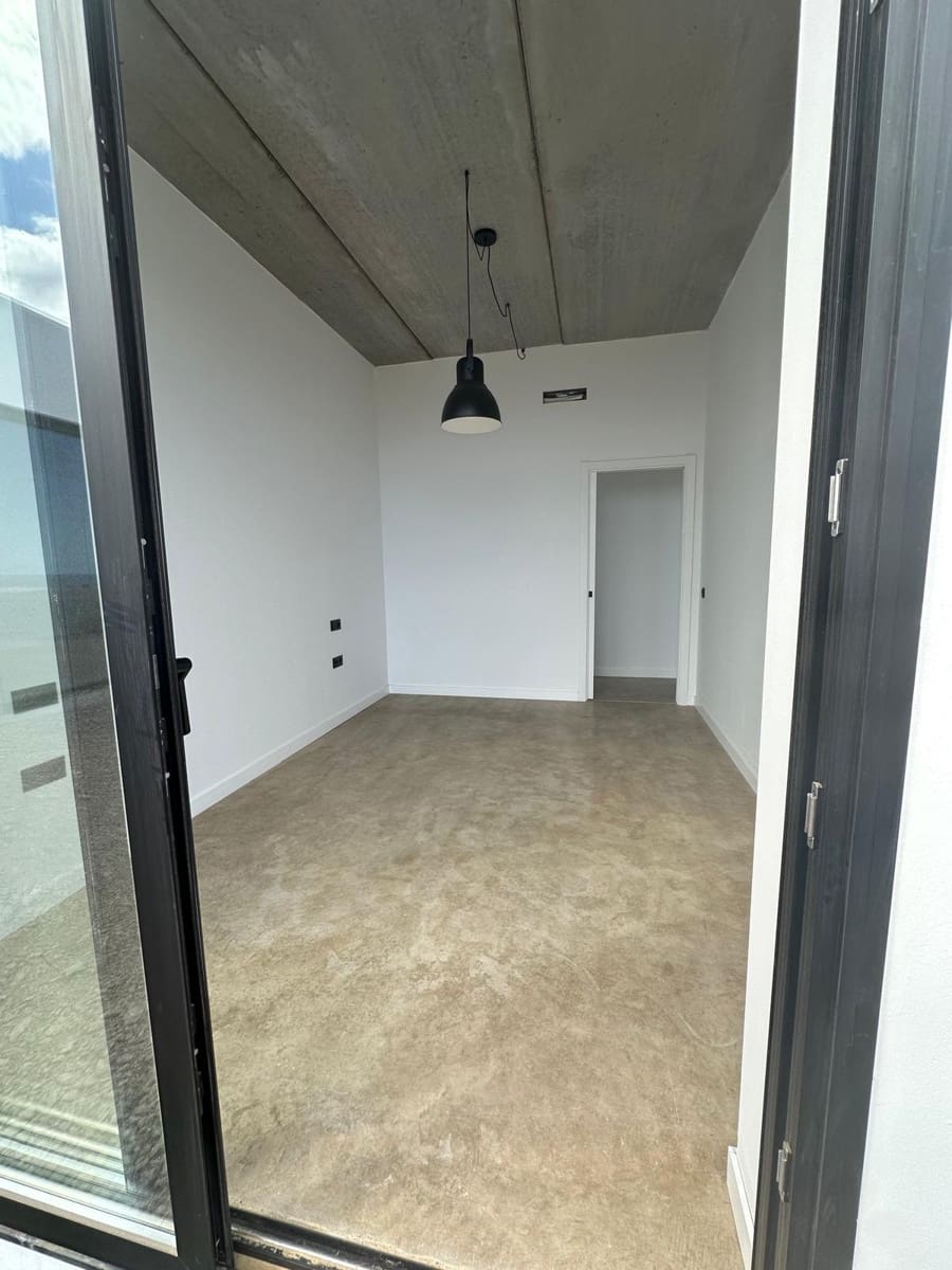 4 soveværelse Villa til salg i Costa Teguise med garage - € 875.000 (Ref: 9345476)