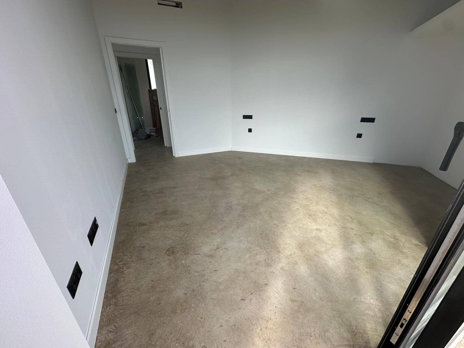 4 soveværelse Villa til salg i Costa Teguise med garage - € 875.000 (Ref: 9345476)