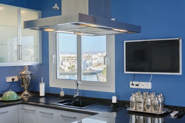 3 Zimmer Penthouse zu verkaufen in Arrecife mit Garage - 590.000 € (Ref: 9603300)