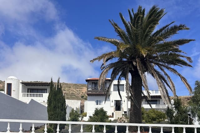 3 makuuhuone Huoneisto myytävänä paikassa Nazaret, Teguise mukana 
autotalli - 595 000 € (Ref: 9626457)