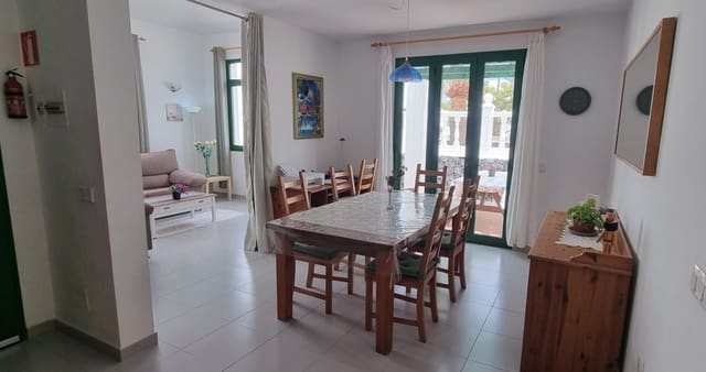 3 makuuhuone Huvila myytävänä paikassa Costa Teguise, Teguise - 525 000 € (Ref: 9804941)
