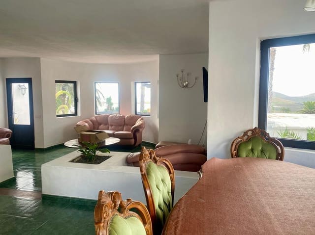 5 sovrum Villa till salu i Nazaret, Teguise med pool garage - 618 000 € (Ref: 9805537)