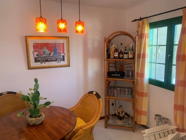 2 chambre Appartement à vendre à Costa Teguise, Teguise avec garage - 390 000 € (Ref: 9833004)