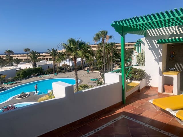 2 chambre Appartement à vendre à Costa Teguise, Teguise avec garage - 390 000 € (Ref: 9833004)