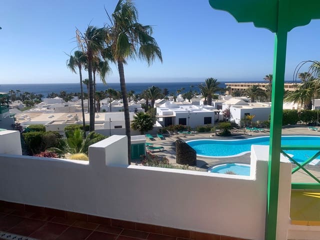 2 chambre Appartement à vendre à Costa Teguise, Teguise avec garage - 390 000 € (Ref: 9833004)