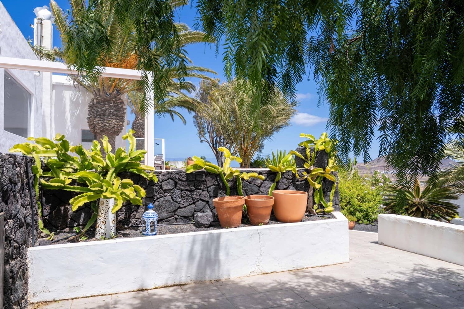 2 bedroom Apartment for sale in Tahiche with garage - € 595,000 (Ref: 9922913)