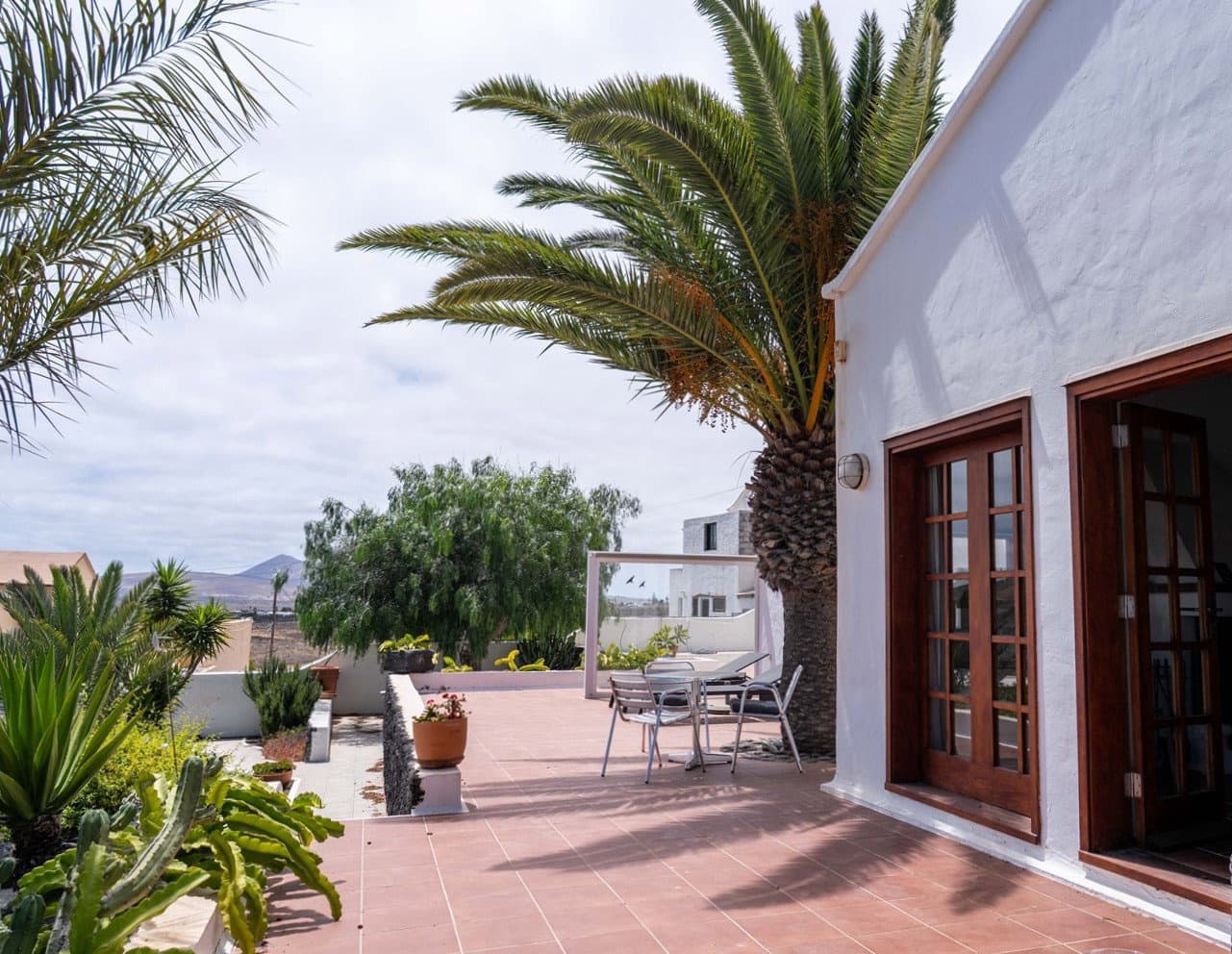 2 bedroom Apartment for sale in Tahiche with garage - € 595,000 (Ref: 9922913)