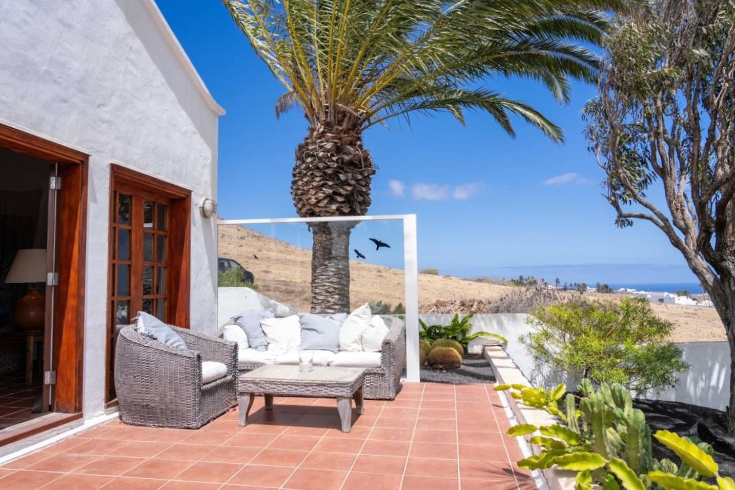 2 bedroom Apartment for sale in Tahiche with garage - € 595,000 (Ref: 9922913)