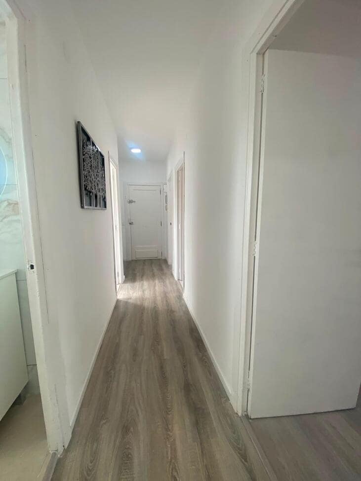 3 bedroom Apartment for sale in Denia with garage - € 175,000 (Ref: 10018322)
