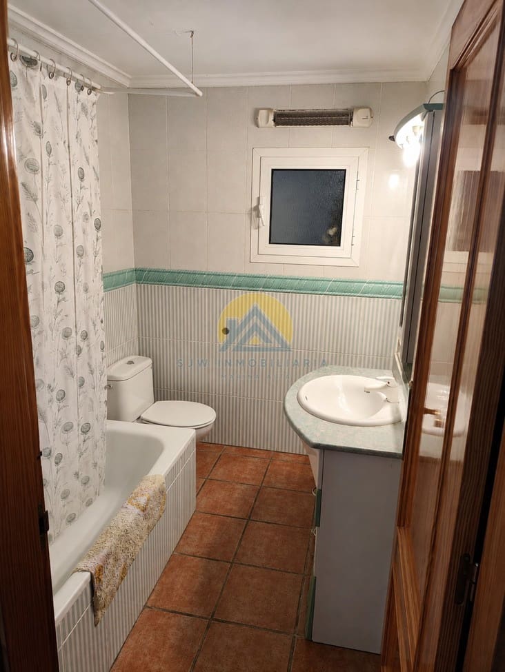 4 quarto Bungalow para venda em Denia - 374 000 € (Ref: 10031494)