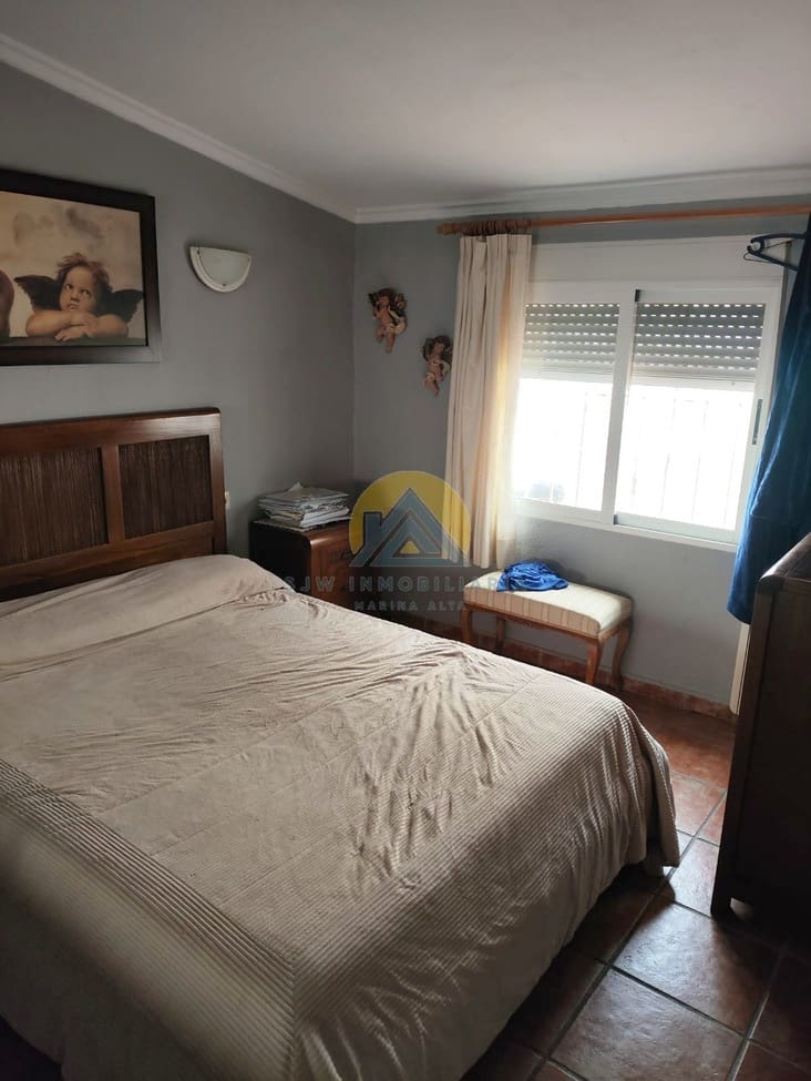4 quarto Bungalow para venda em Denia - 374 000 € (Ref: 10031494)