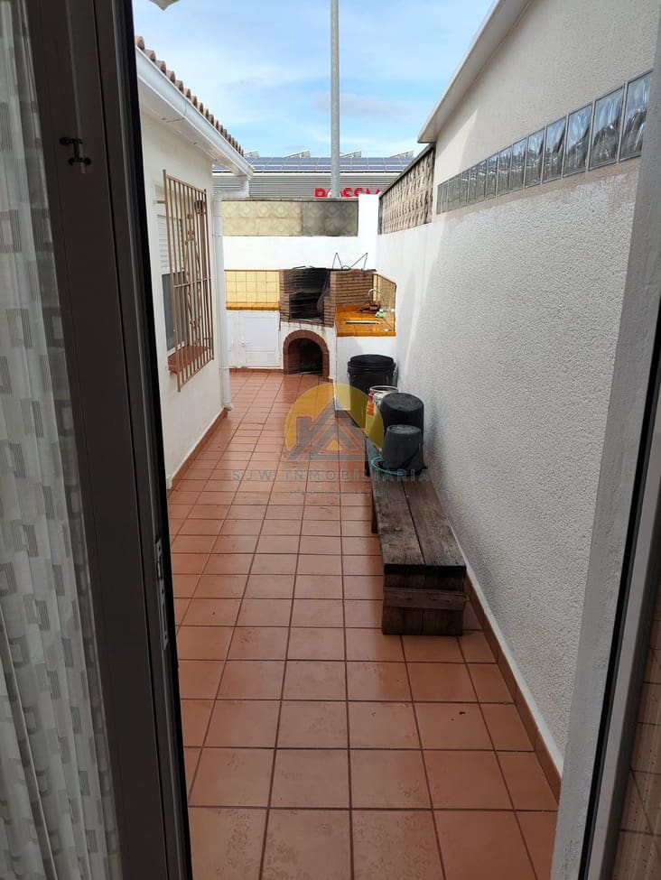 4 quarto Bungalow para venda em Denia - 374 000 € (Ref: 10031494)