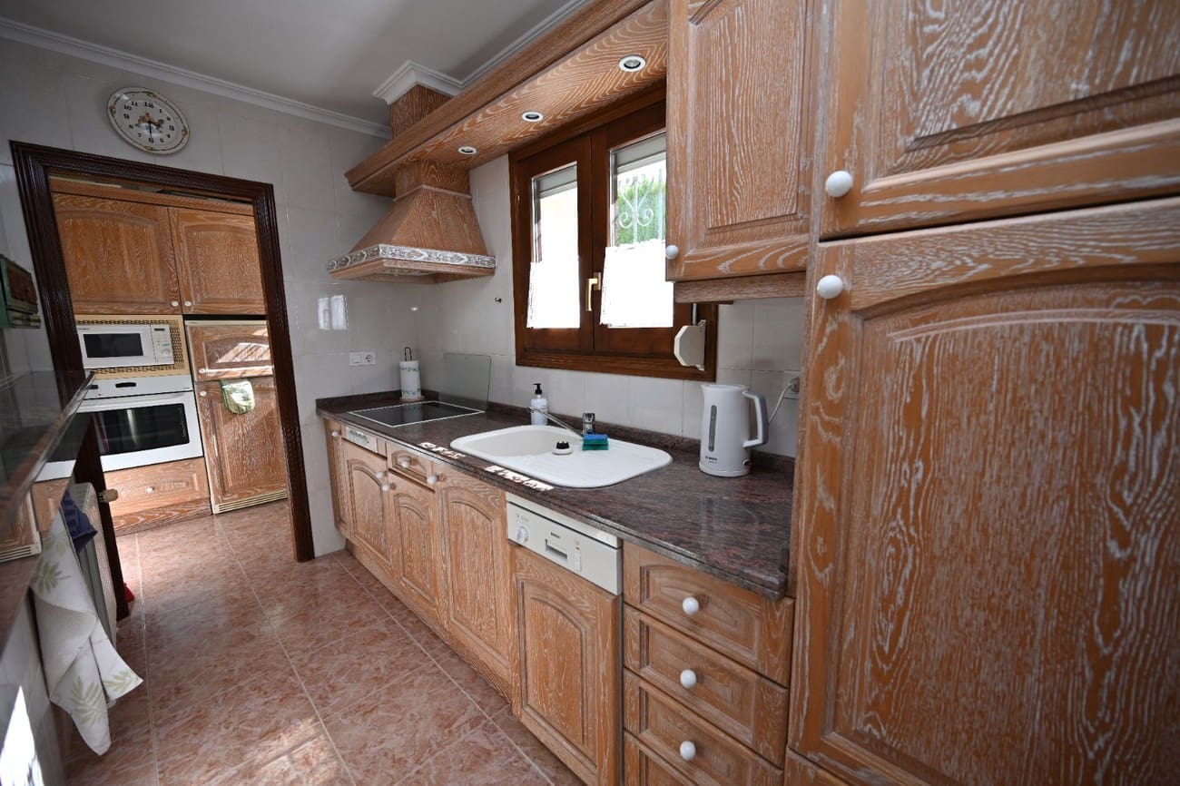 3 chambre Villa/Maison à vendre à La Sella avec piscine garage - 425 000 € (Ref: 10162124)