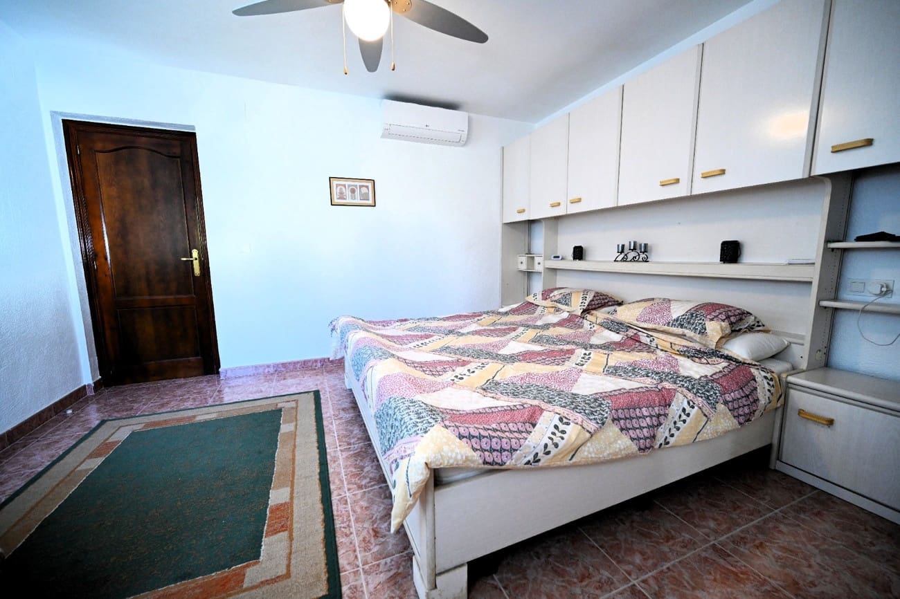 3 chambre Villa/Maison à vendre à La Sella avec piscine garage - 425 000 € (Ref: 10162124)