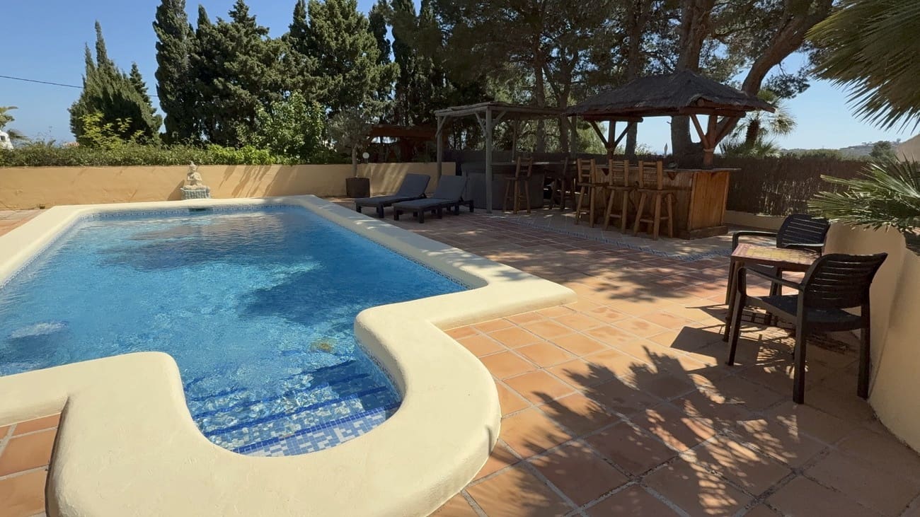 5 soverom Villa til salgs i Denia med svømmebasseng - € 490 000 (Ref: 9325818)