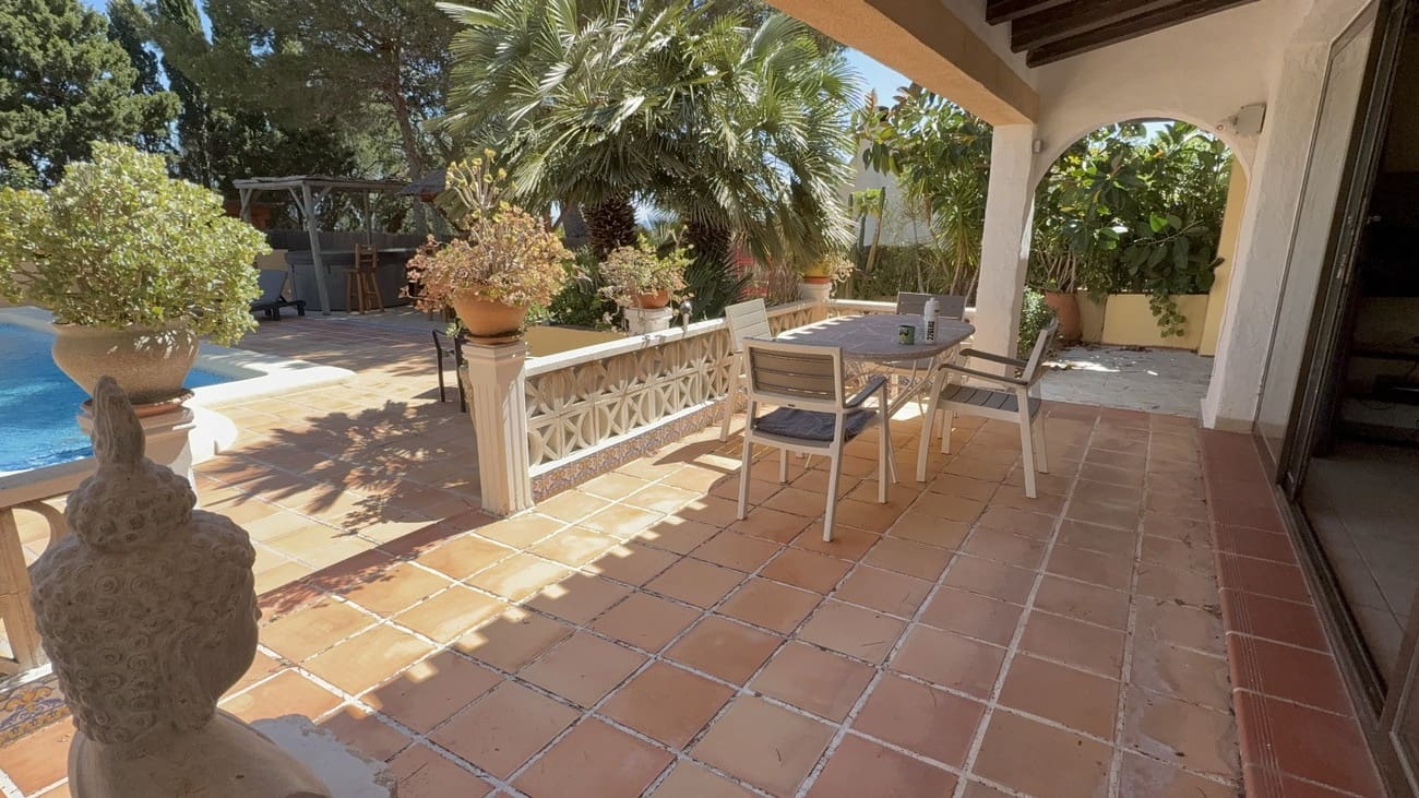 5 soverom Villa til salgs i Denia med svømmebasseng - € 490 000 (Ref: 9325818)