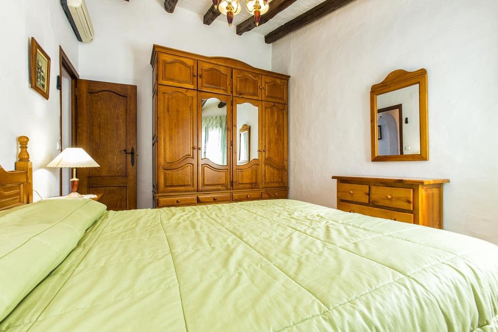 3 soverom Villa til salgs i Denia med svømmebasseng garasje - € 580 000 (Ref: 9325823)