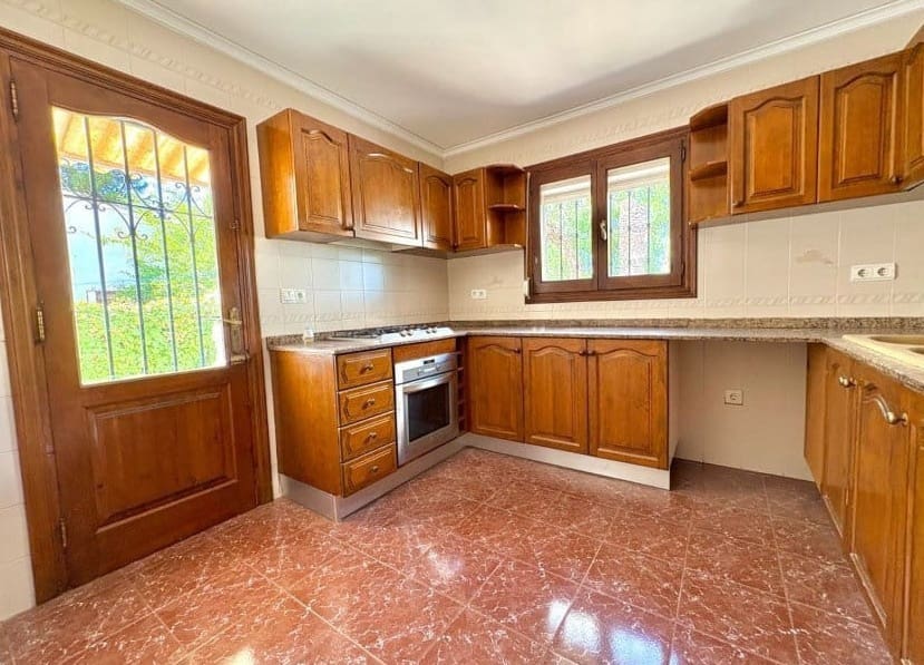 4 quarto Moradia para venda em Denia com piscina - 490 000 € (Ref: 9325824)