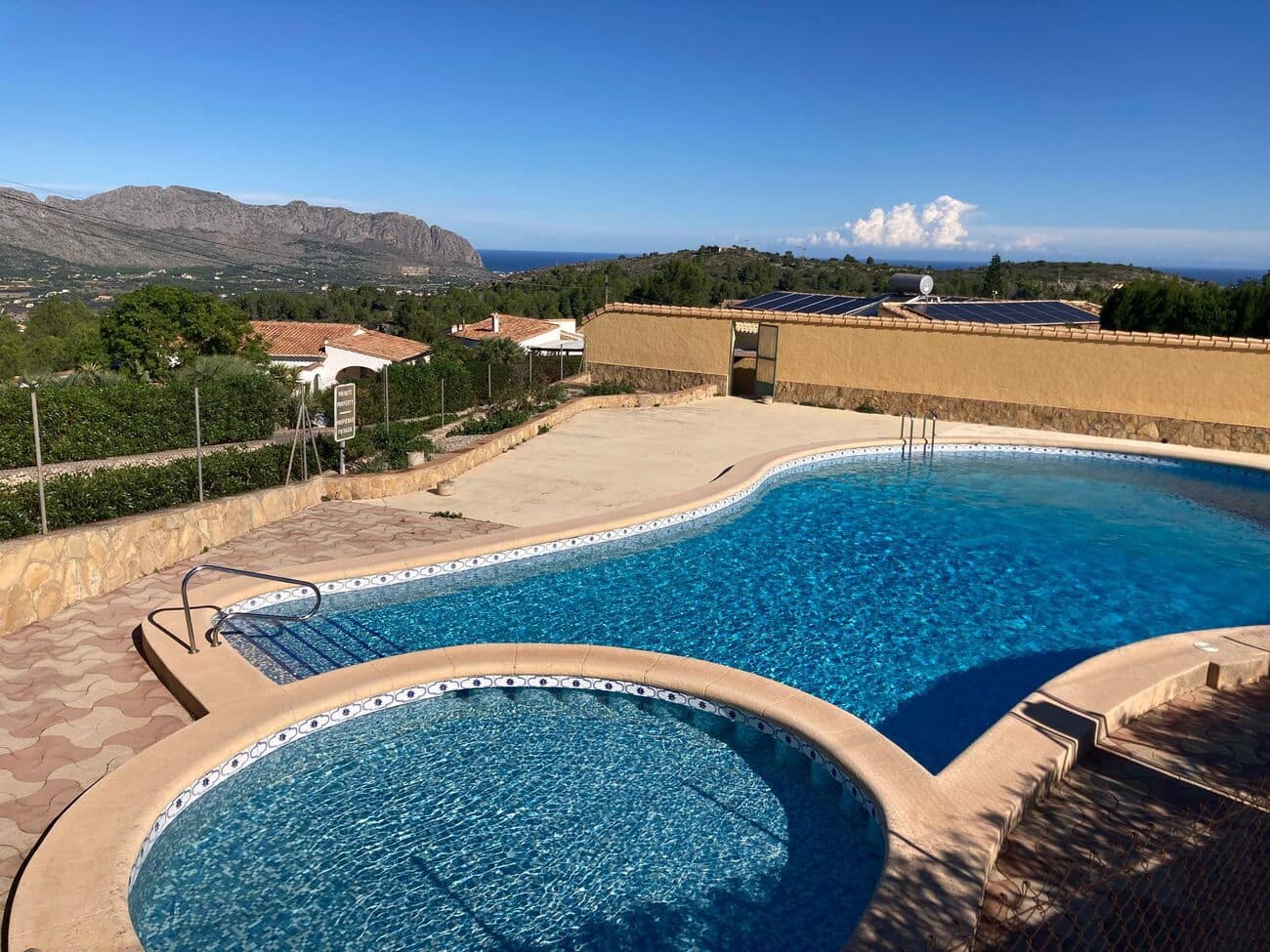 2 sypialnia Bungalow na sprzedaż w Benidoleig z basenem - 270 000 € (Ref: 9371437)