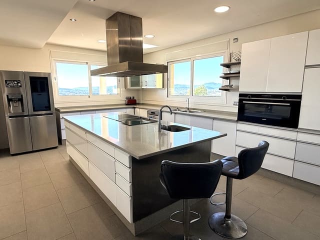 10 camera da letto Villa in vendita in Torrent con piscina - 1.980.000 € (Rif: 9417899)