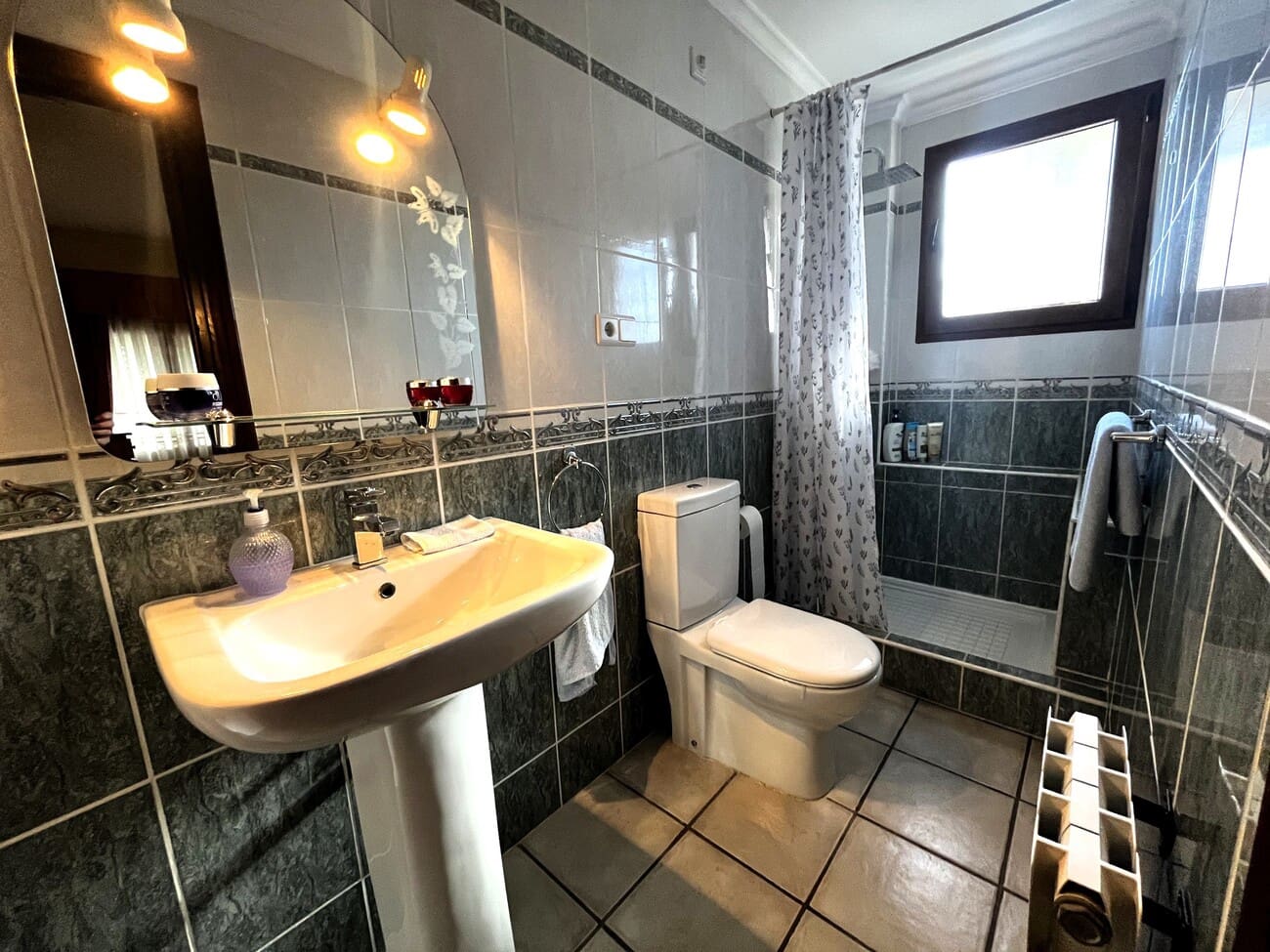 4 camera da letto Villa in vendita in Ador con piscina - 435.000 € (Rif: 9932102)