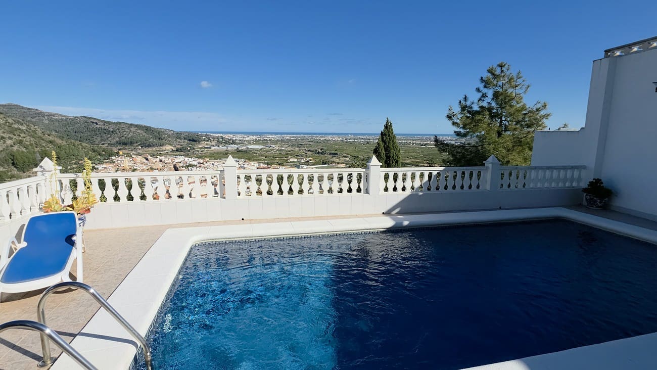 4 camera da letto Villa in vendita in Ador con piscina - 435.000 € (Rif: 9932102)