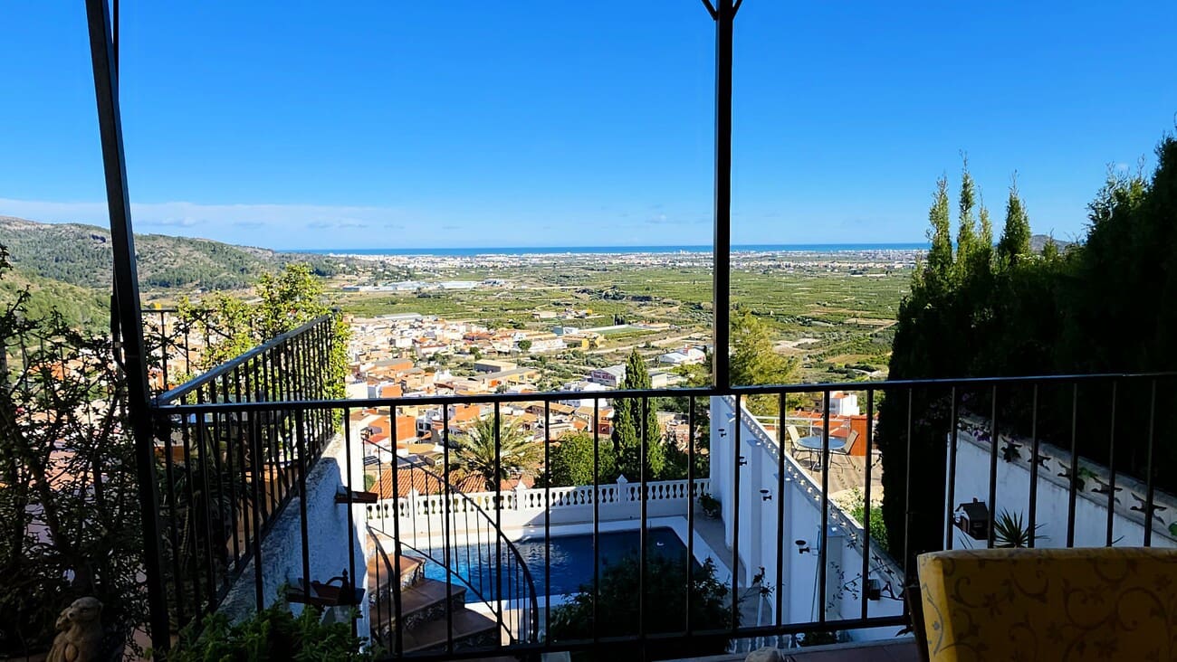 4 camera da letto Villa in vendita in Ador con piscina - 435.000 € (Rif: 9932102)