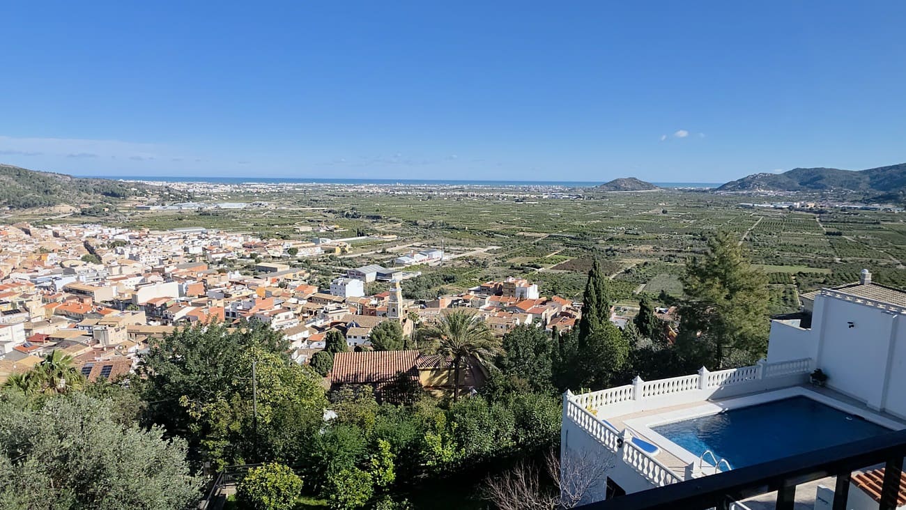 4 camera da letto Villa in vendita in Ador con piscina - 435.000 € (Rif: 9932102)