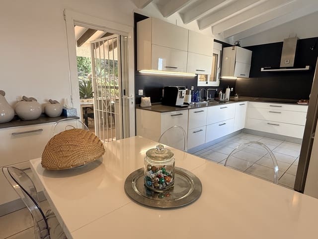 4 slaapkamer Villa te koop in Monte Pego, Pego met zwembad garage - € 560.000 (Ref: 9932103)