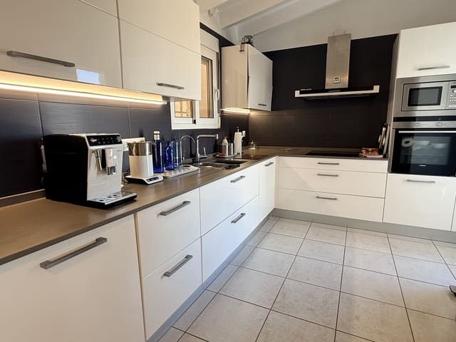 4 slaapkamer Villa te koop in Monte Pego, Pego met zwembad garage - € 560.000 (Ref: 9932103)