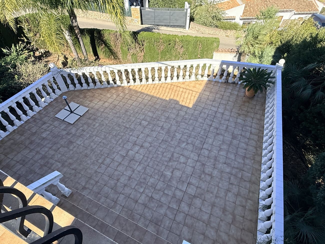 4 sypialnia Willa na sprzedaż w Monte Pego z basenem garażem - 560 000 € (Ref: 9932103)