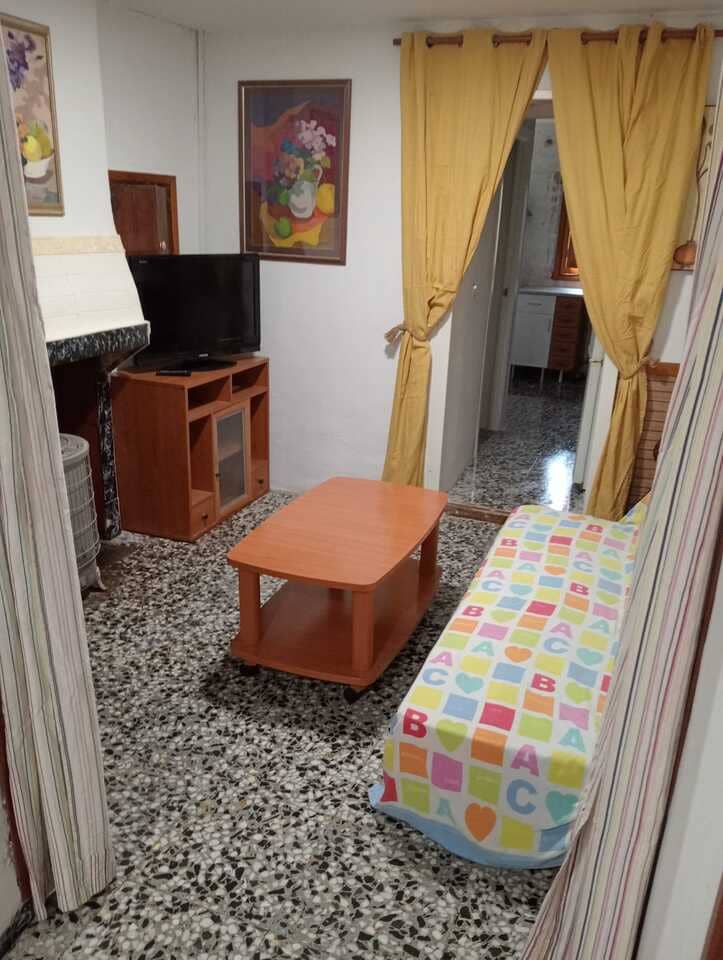 4 bedroom Townhouse for sale in Castell de Castells - € 85,000 (Ref: 9932105)