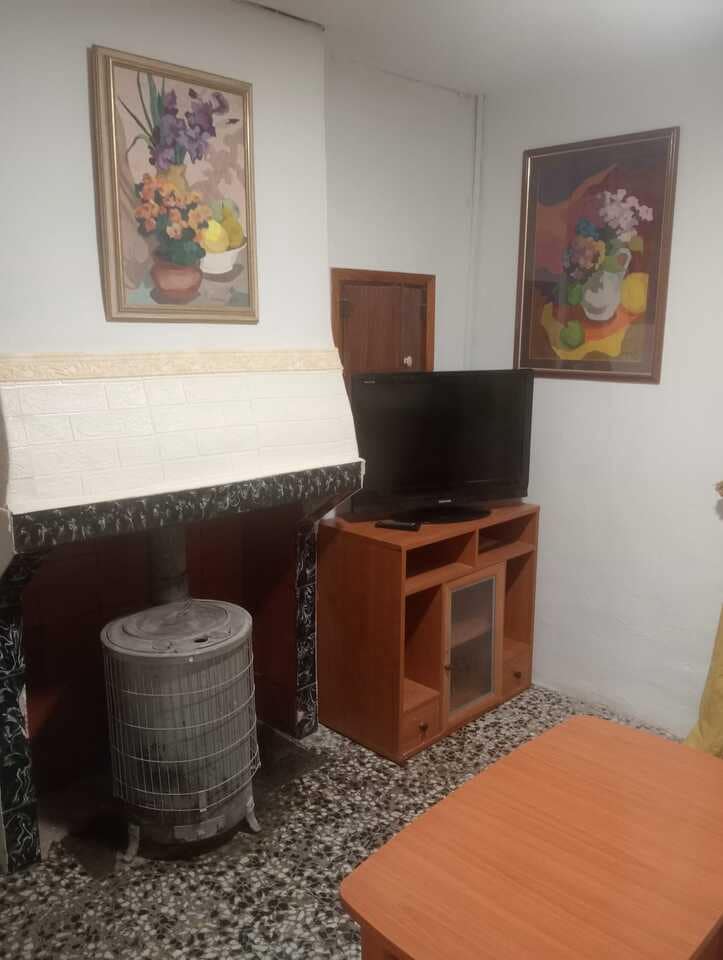 4 bedroom Townhouse for sale in Castell de Castells - € 85,000 (Ref: 9932105)