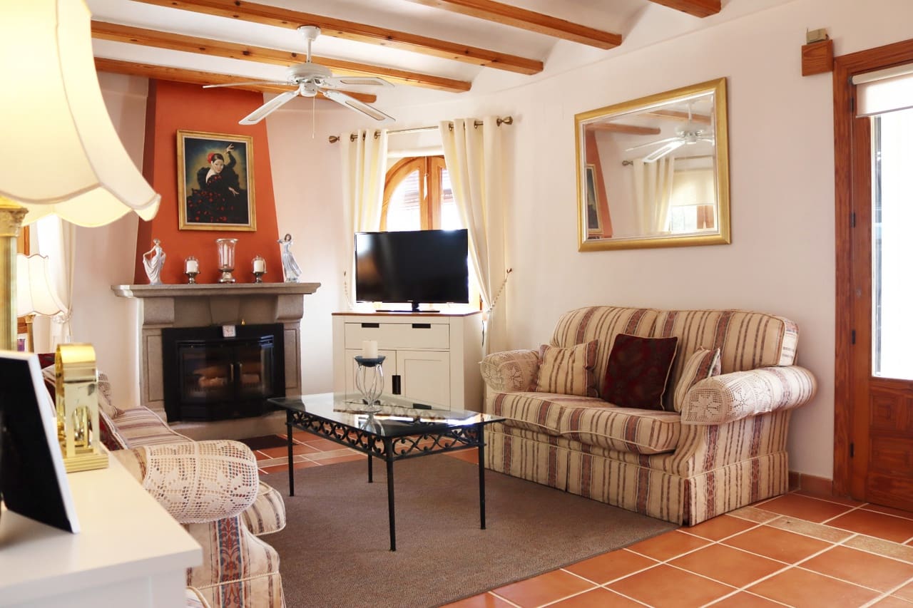4 slaapkamer Villa te koop in Benigembla / Benichembla met zwembad garage - € 469.000 (Ref: 9932106)