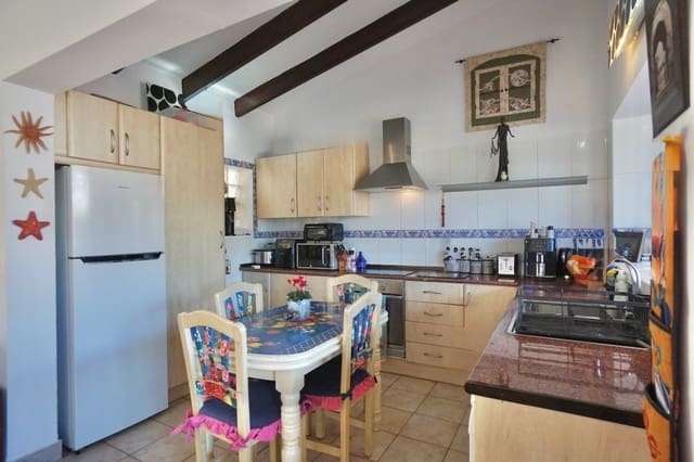 2 sovrum Hus till salu i Pinar del Advocat - Cometa, Teulada-Moraira med pool - 349 000 € (Ref: 9932107)