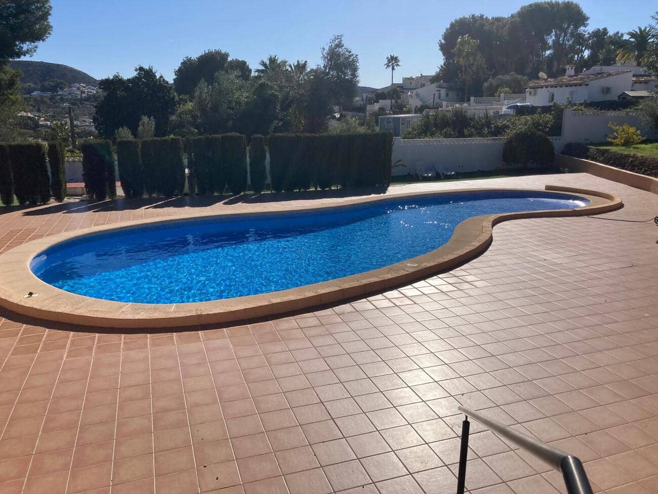 2 sovrum Hus till salu i Moraira med pool - 349 000 € (Ref: 9932107)
