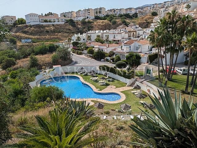 6 quarto Moradia para venda em Nerja com piscina - 590 000 € (Ref: 9207208)