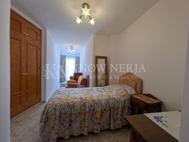 2 soveværelse Lejlighed til salg i Centro, Nerja - € 500.000 (Ref: 9207209)