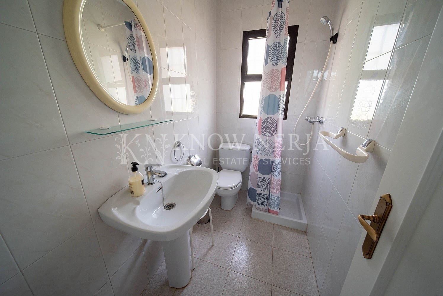 3 sovrum Villa till salu i Nerja med pool - 390 000 € (Ref: 9207210)