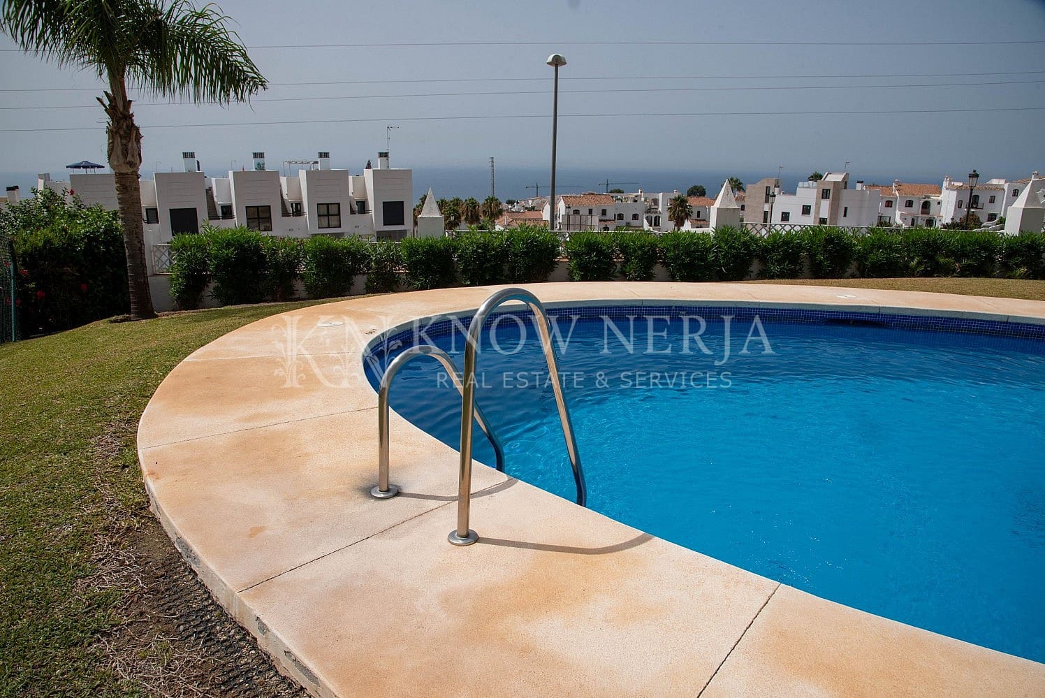3 sovrum Villa till salu i Nerja med pool - 390 000 € (Ref: 9207210)