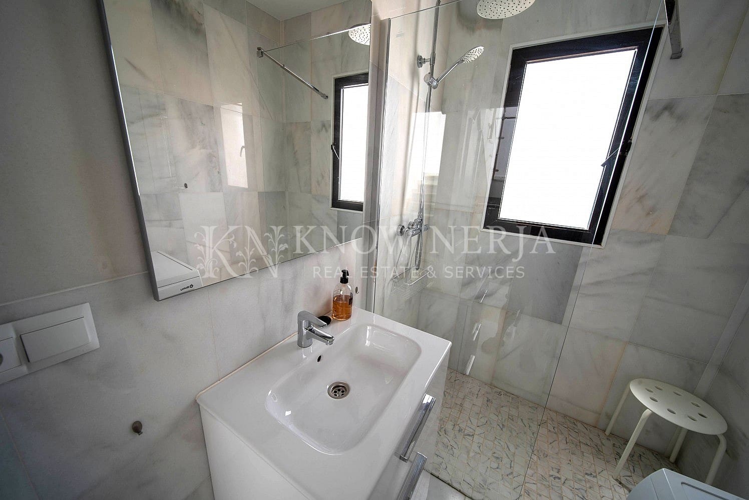 3 sovrum Villa till salu i Nerja med pool - 390 000 € (Ref: 9207210)