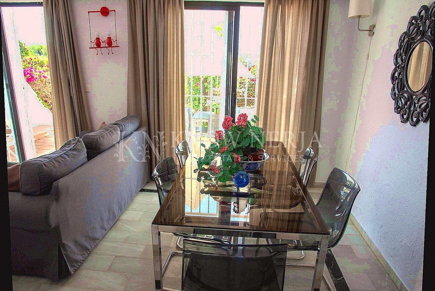 3 sovrum Villa till salu i Nerja med pool - 390 000 € (Ref: 9207210)