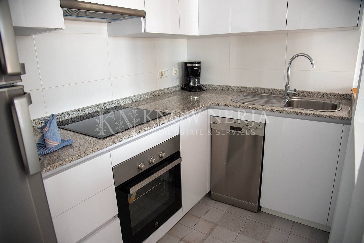 3 sovrum Villa till salu i Nerja med pool - 390 000 € (Ref: 9207210)